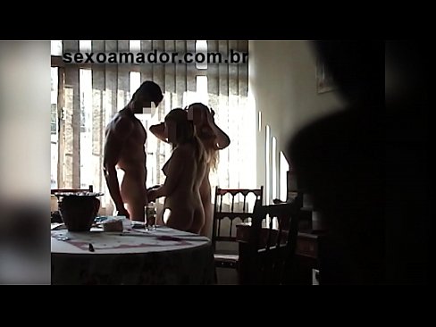 ❤️ Seksualni prijatelji pozivaju džinovskog muškarca i trojku s njim Porno video u pornografiji bs.cassino-vulkan646.ru ☑